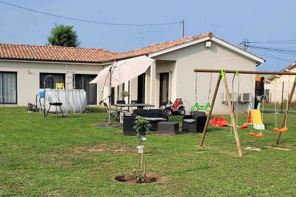 Maison Individuelle Cloturee Villa Coutras Luaran gambar